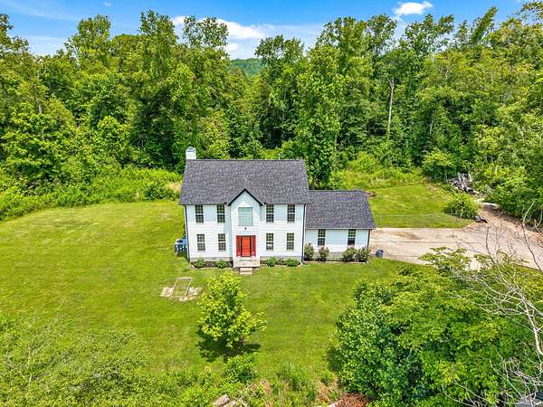 5.12 Acres of Residential Land with Home for Sale in Kingston Springs, Tennessee