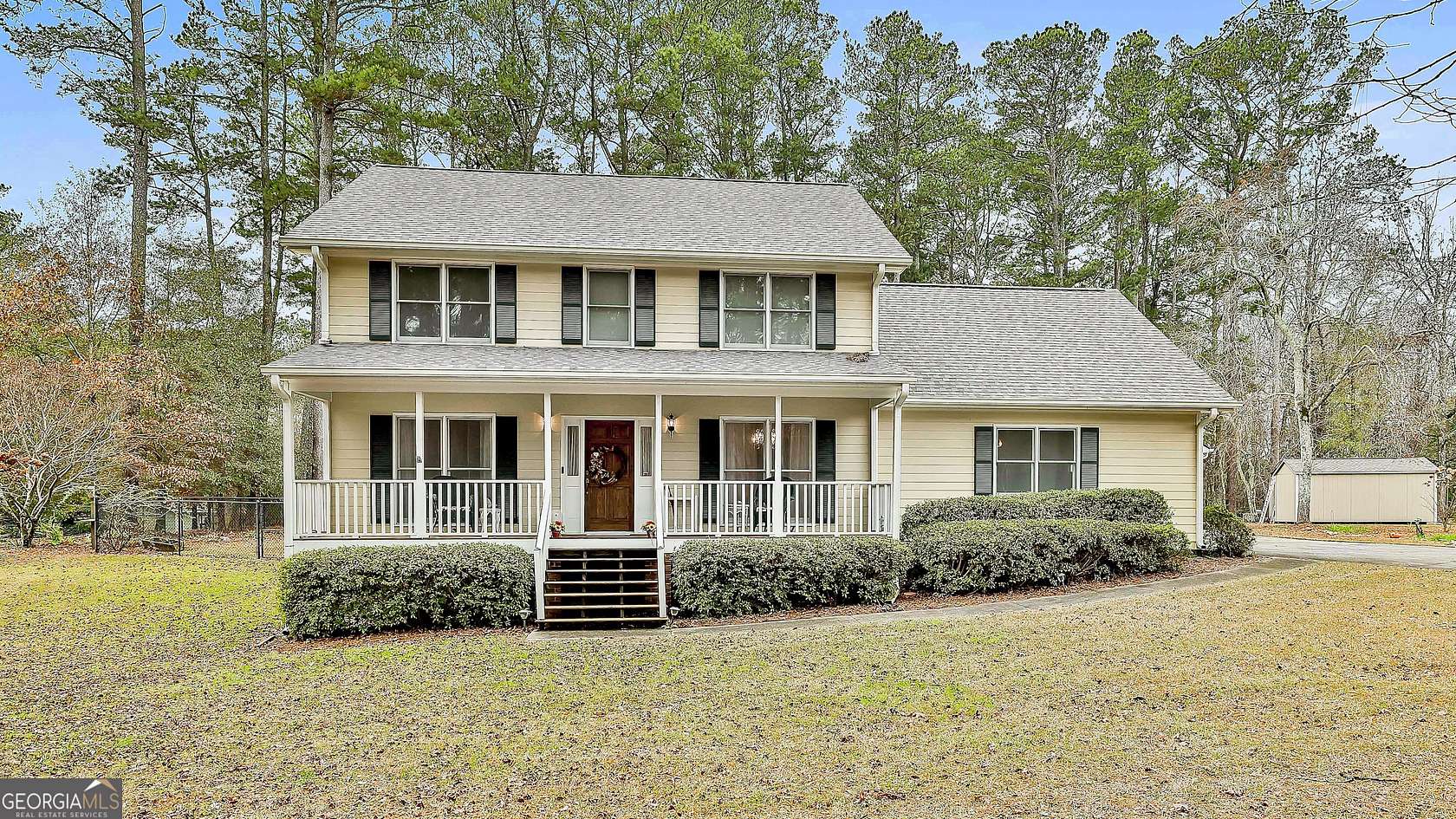 2 Acres of Residential Land with Home for Sale in Tyrone, Georgia