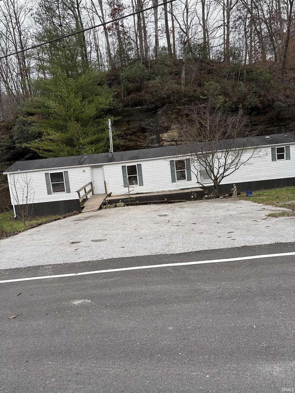 2.75 Acres of Residential Land with Home for Sale in Taswell, Indiana