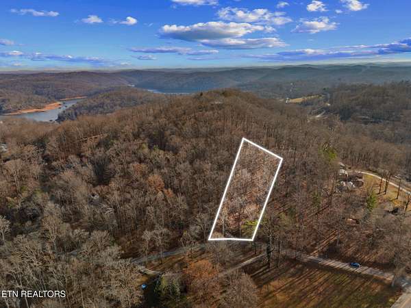 0.8 Acres of Residential Land for Sale in Rocky Top, Tennessee