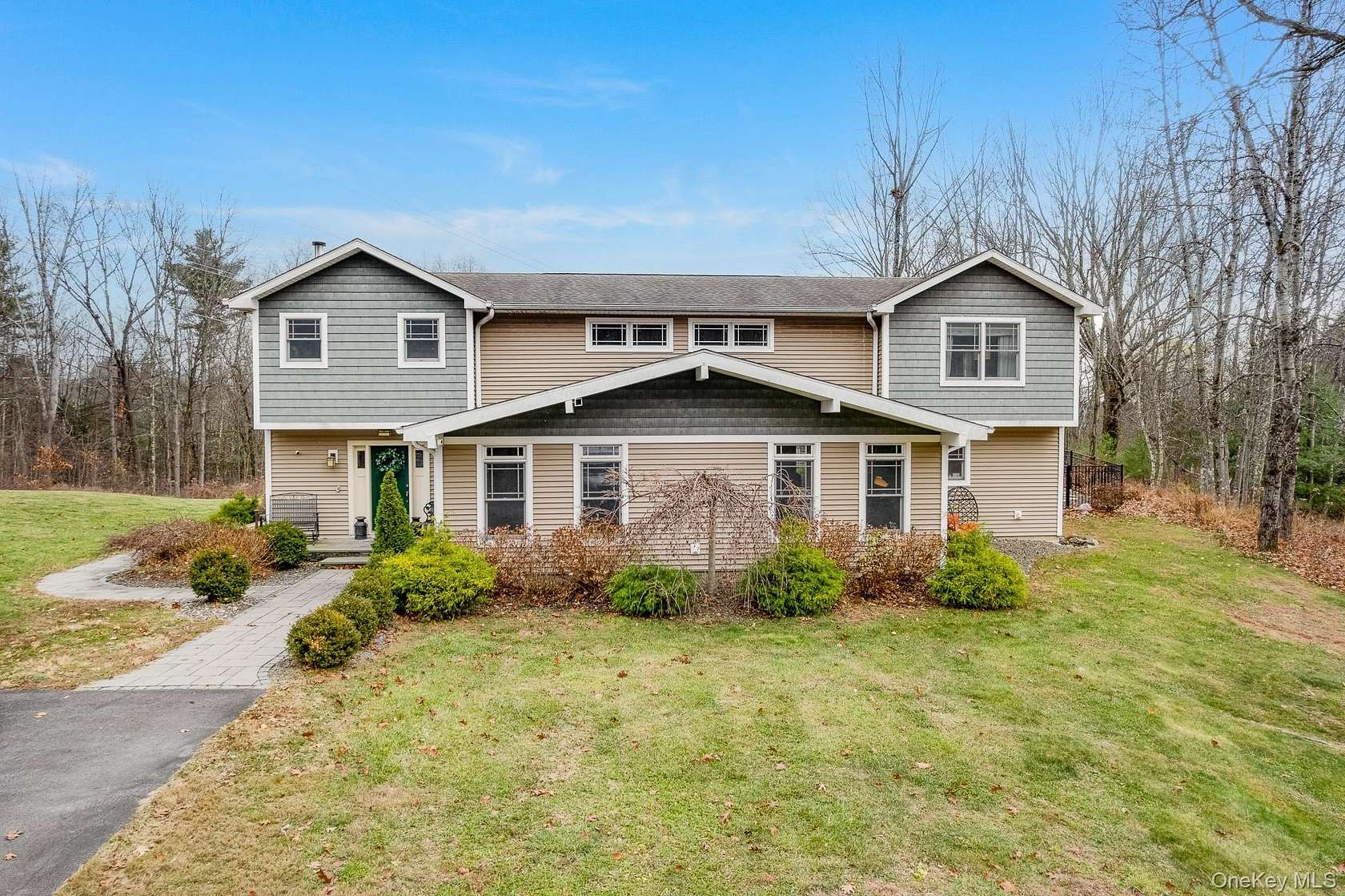 1.65 Acres of Residential Land with Home for Sale in Pleasant Valley, New York