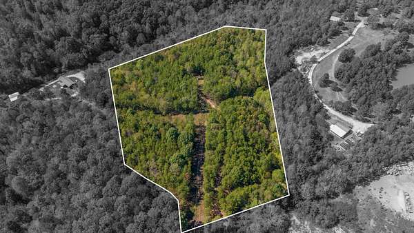 8.36 Acres of Residential Land for Sale in Hohenwald, Tennessee