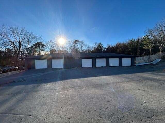 4.2 Acres of Improved Mixed-Use Land for Sale in Cleveland, Tennessee