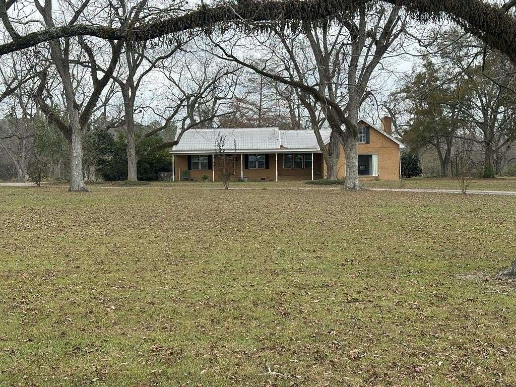 5.37 Acres of Residential Land with Home for Sale in Whigham, Georgia