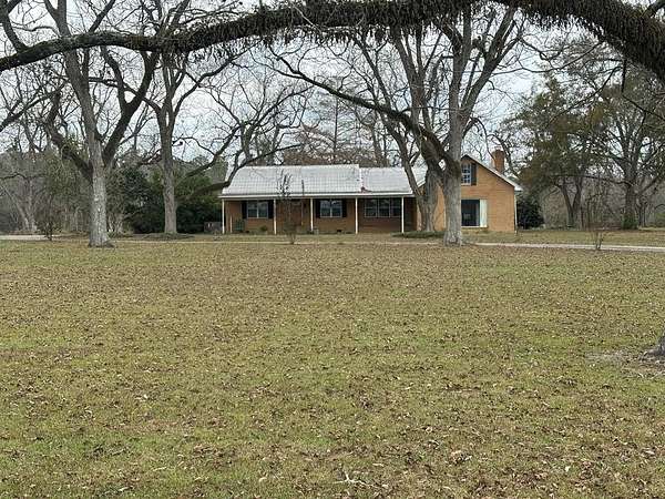 5.37 Acres of Residential Land with Home for Sale in Whigham, Georgia