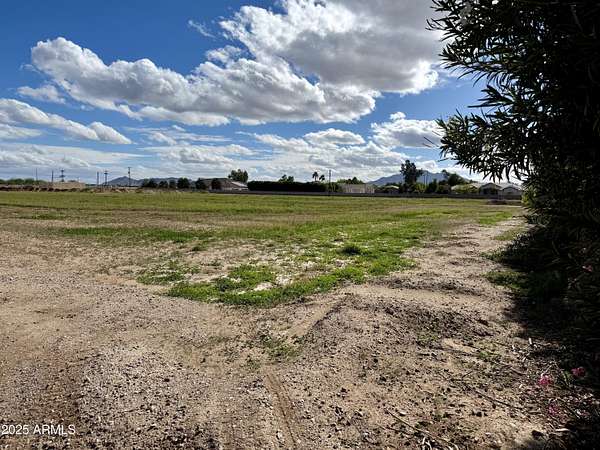 1 Acre of Residential Land for Sale in Gilbert, Arizona