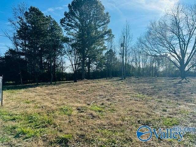 0.75 Acres of Commercial Land for Sale in Rainsville, Alabama