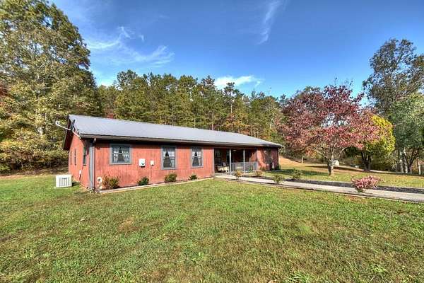 13.7 Acres of Land with Home for Sale in Mineral Bluff, Georgia