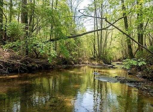 2 Acres of Residential Land with Home for Sale in Talking Rock, Georgia