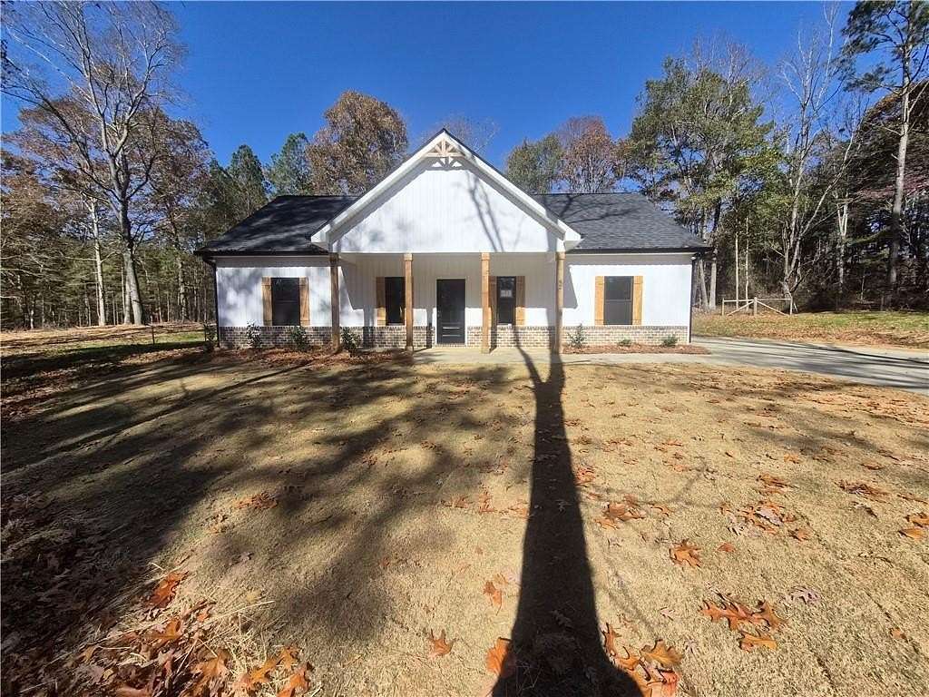 1.78 Acres of Residential Land with Home for Sale in Dallas, Georgia