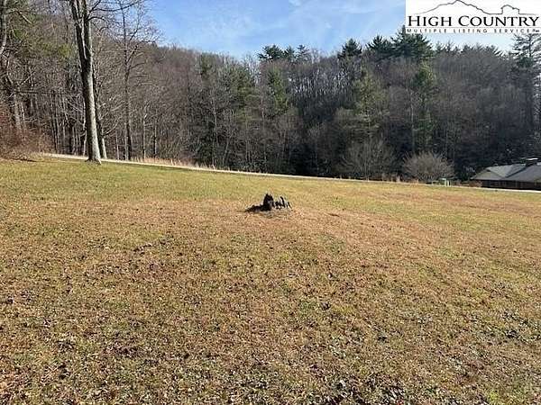 1 Acre of Land for Sale in Boone, North Carolina
