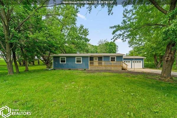 1.5 Acres of Residential Land with Home for Sale in Iowa Falls, Iowa