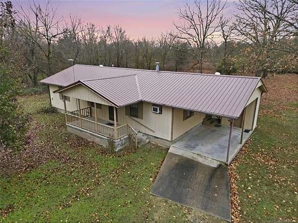 1 Acre of Land with Home for Sale in Tahlequah, Oklahoma
