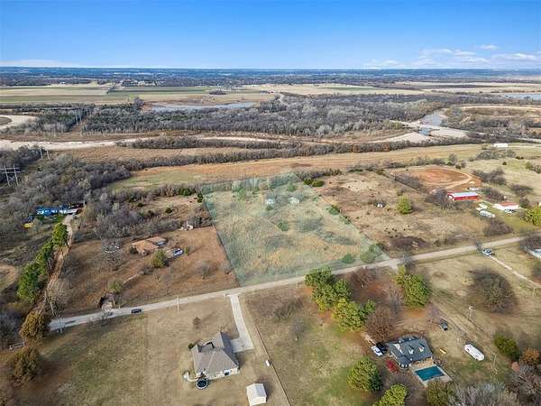 4.77 Acres of Residential Land for Sale in Jones, Oklahoma