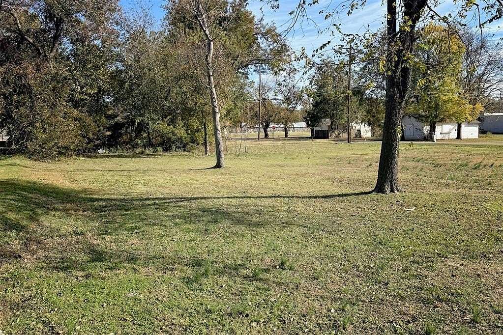 0.16 Acres of Commercial Land for Sale in Guthrie, Oklahoma