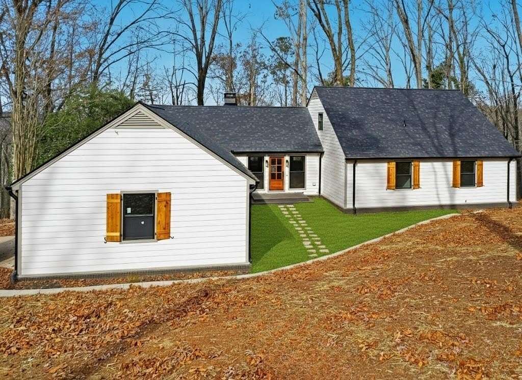 2.2 Acres of Land with Home for Sale in Kennesaw, Georgia