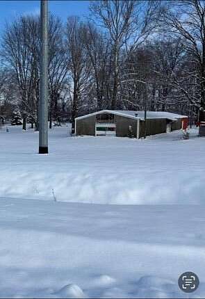 2 Acres of Improved Commercial Land for Sale in Dowagiac, Michigan