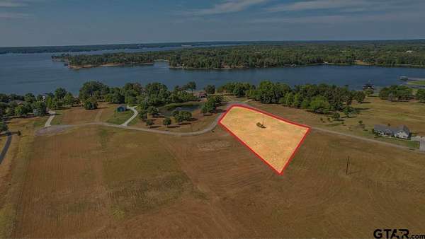 1.36 Acres of Residential Land for Sale in Mount Pleasant, Texas