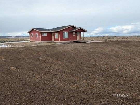 60 Acres of Agricultural Land with Home for Sale in Christmas Valley, Oregon
