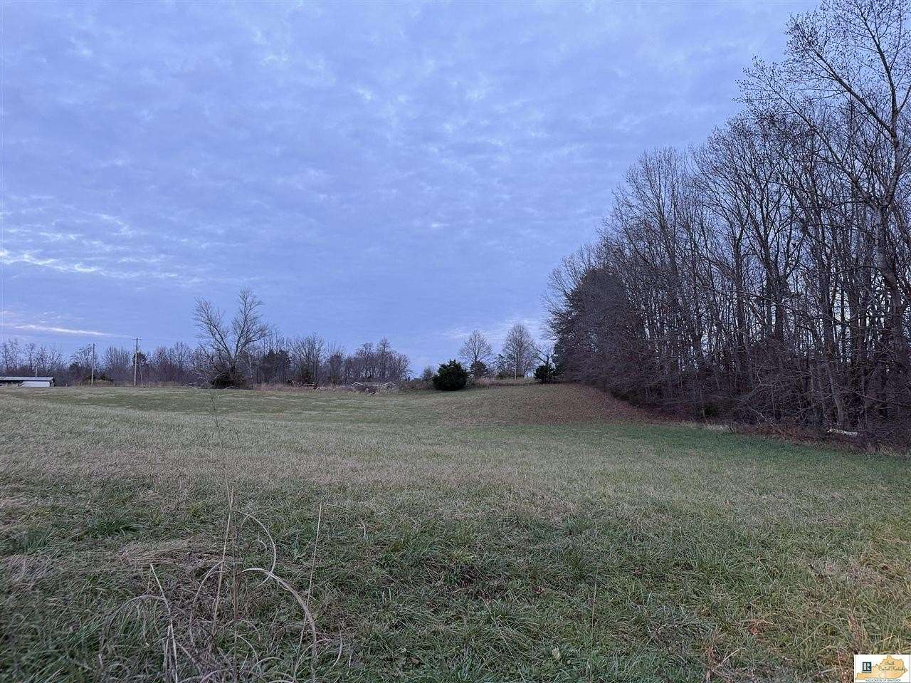 0.86 Acres of Land for Sale in Columbia, Kentucky