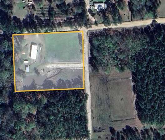 5 Acres of Residential Land with Home for Sale in Pearson, Georgia