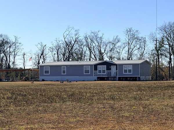 5 Acres of Residential Land with Home for Sale in Pearson, Georgia