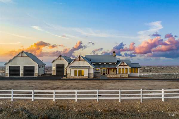 4.46 Acres of Residential Land with Home for Sale in Boise, Idaho