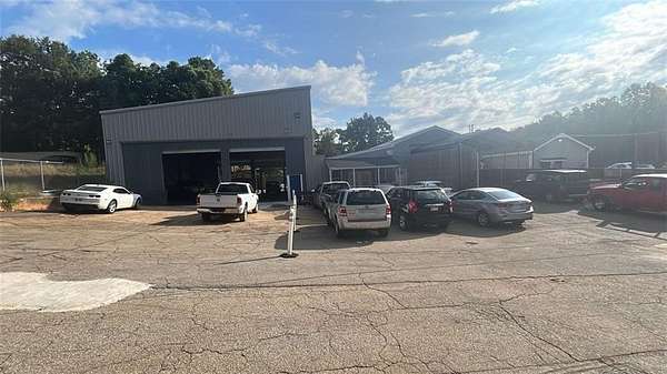 3 Acres of Commercial Land for Lease in Buford, Georgia