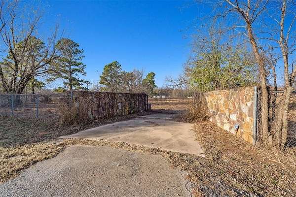 4.77 Acres of Residential Land with Home for Sale in Jones, Oklahoma