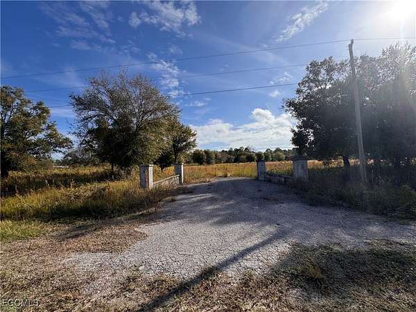 7.5 Acres of Residential Land for Sale in Clewiston, Florida