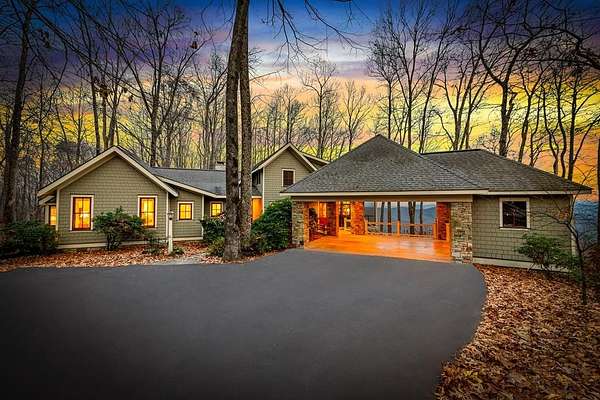 10.2 Acres of Land with Home for Sale in Murphy, North Carolina