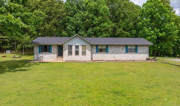 38 Acres of Recreational Land with Home for Sale in Rosie, Arkansas