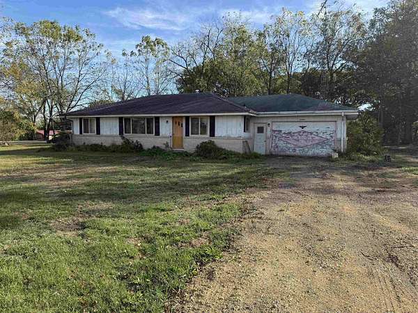 2.5 Acres of Residential Land with Home for Sale in Clinton, Wisconsin