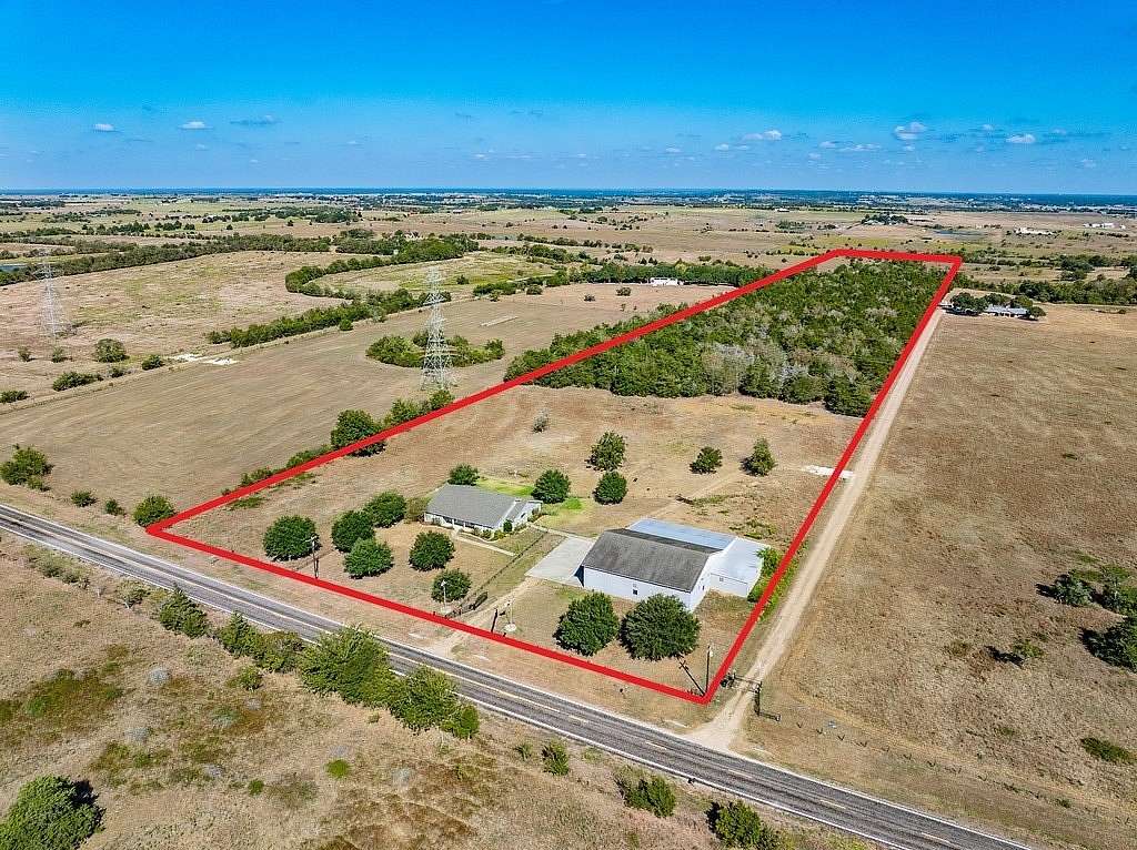 20 Acres of Agricultural Land with Home for Sale in La Grange, Texas