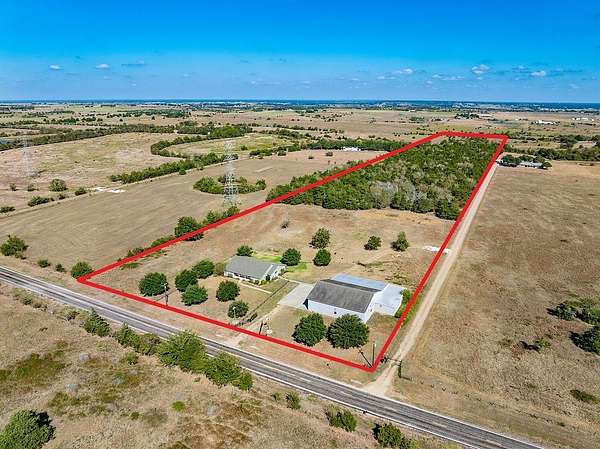 20 Acres of Agricultural Land with Home for Sale in La Grange, Texas