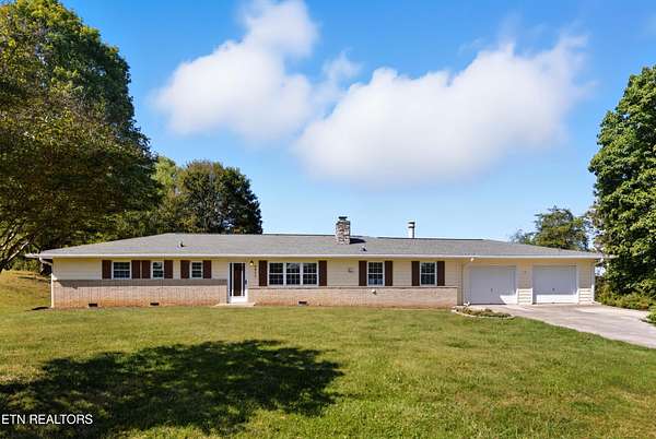 1.5 Acres of Residential Land with Home for Sale in Knoxville, Tennessee