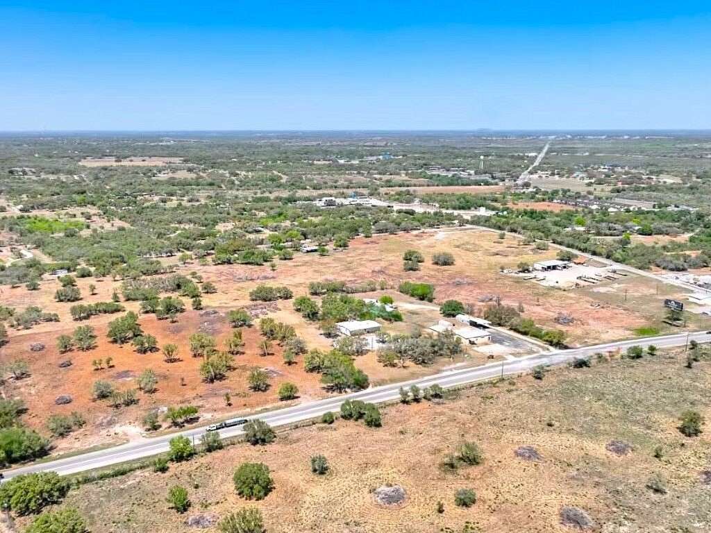 0.77 Acres of Residential Land for Sale in Beeville, Texas
