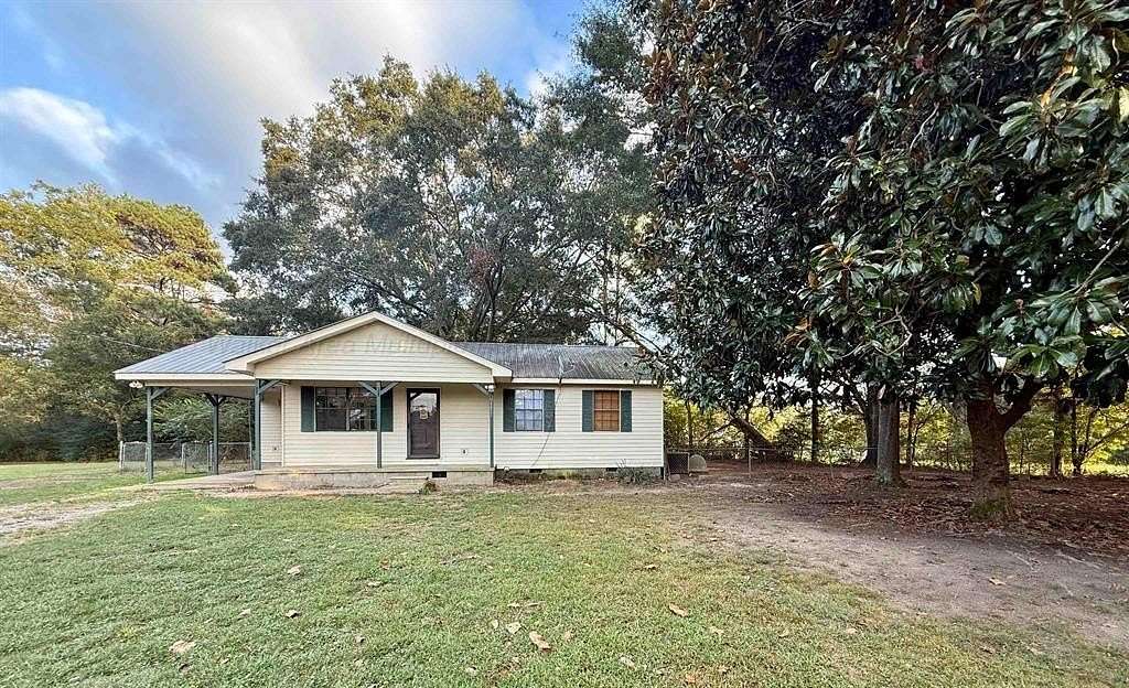 2 Acres of Residential Land with Home for Sale in Addison, Alabama