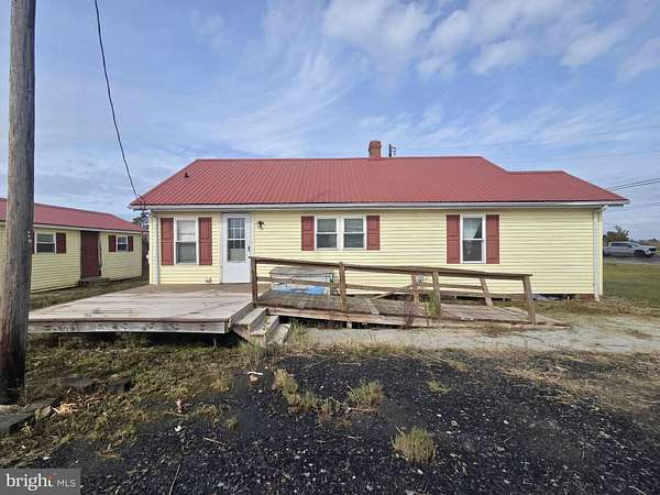 13.2 Acres of Recreational Land with Home for Sale in Toddville, Maryland