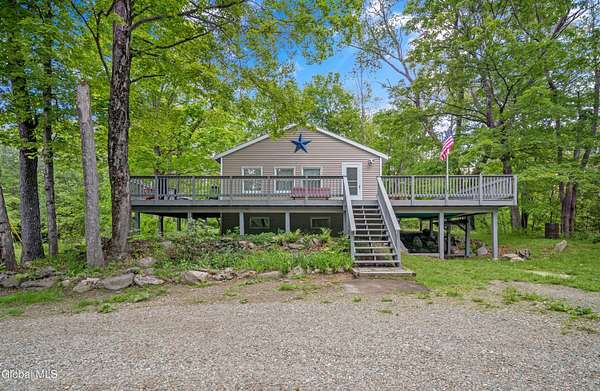 2 Acres of Residential Land with Home for Sale in Stephentown, New York