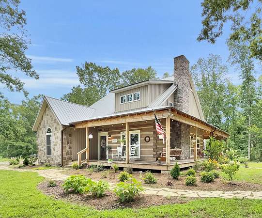 4.2 Acres of Residential Land with Home for Sale in Portland, Tennessee