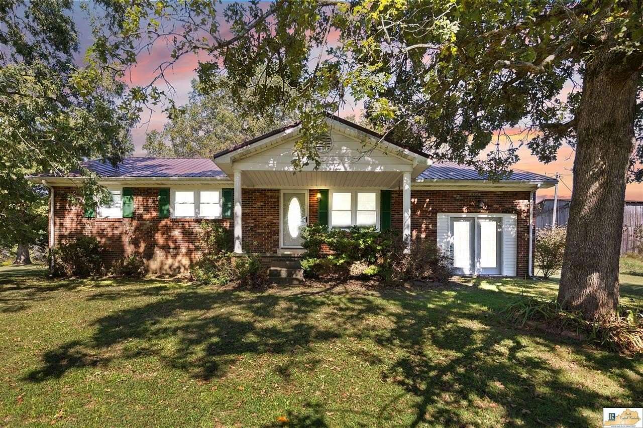 2.37 Acres of Residential Land with Home for Sale in Cub Run, Kentucky