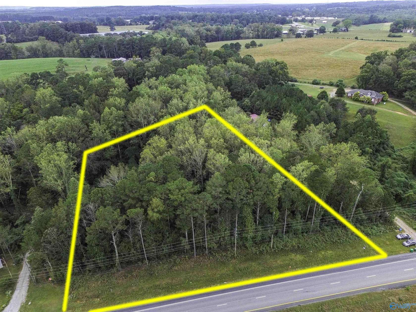 4.29 Acres of Residential Land for Sale in Vinemont, Alabama