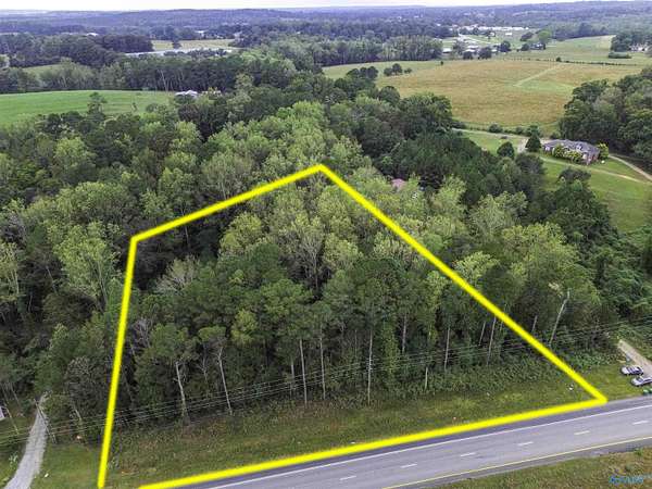 4.29 Acres of Residential Land for Sale in Vinemont, Alabama