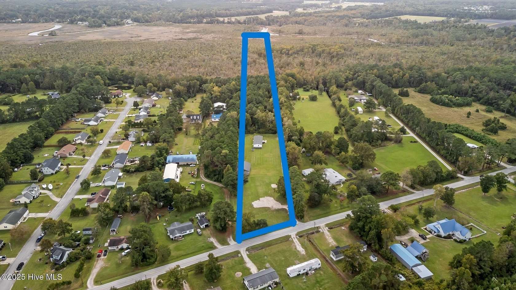 21.5 Acres of Land with Home for Sale in Newport, North Carolina