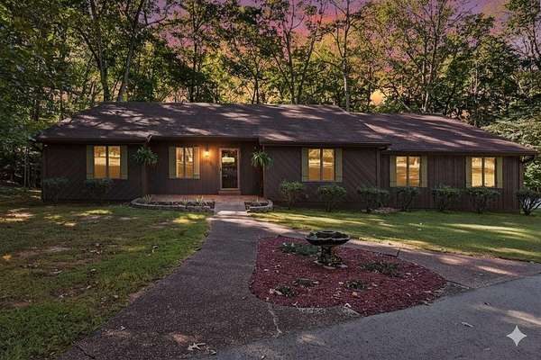 1.6 Acres of Residential Land with Home for Sale in Bowling Green, Kentucky