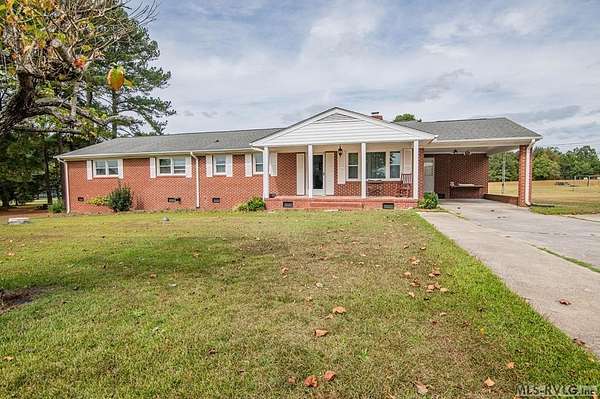 2.34 Acres of Residential Land with Home for Sale in Roanoke Rapids, North Carolina