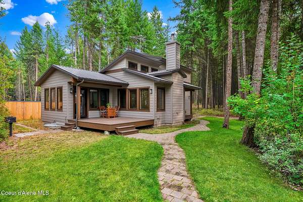 2 Acres of Residential Land with Home for Sale in Athol, Idaho