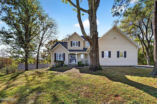 2.57 Acres of Residential Land with Home for Sale in Duanesburg, New York