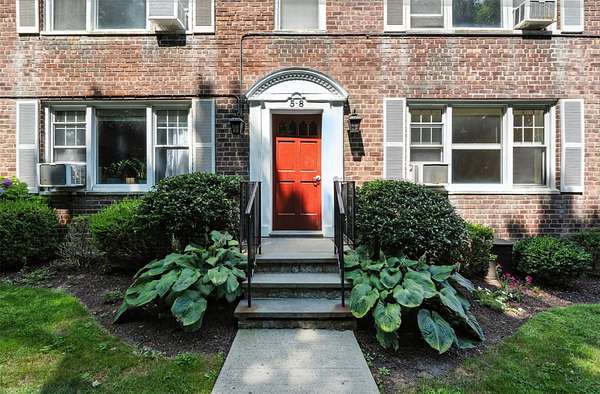 2.49 Acres of Residential Land with Home for Sale in White Plains, New York